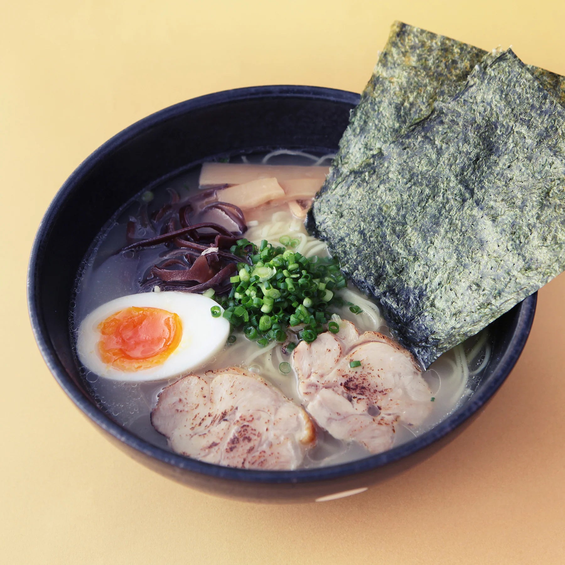 UMAMY Hinai Jidori Chicken Paitan Ramen (Soy Sauce) – 1 Serving (125g)